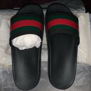 BRAND NEW AUTHENTIC GUCCI SLIDES